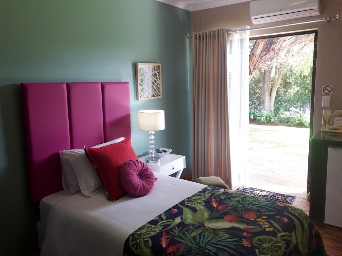 קורומאן The Hedge Guesthouse מראה חיצוני תמונה